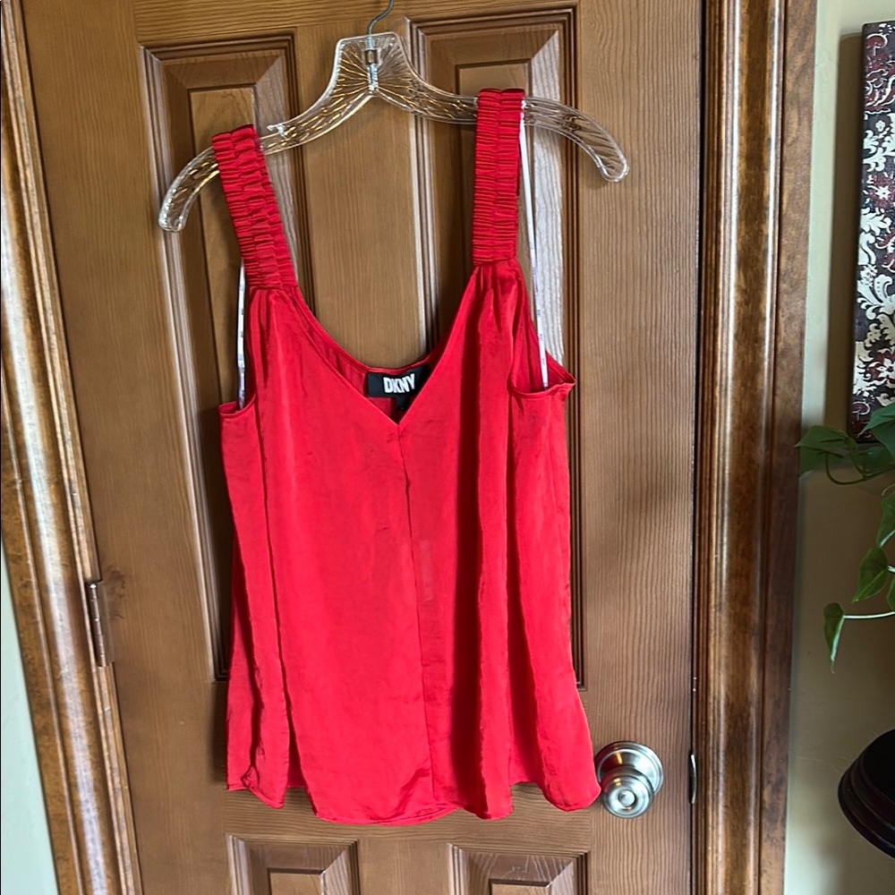 Women’s NWT DKNY Red Smocked Tank Top - Picture 1 of 6